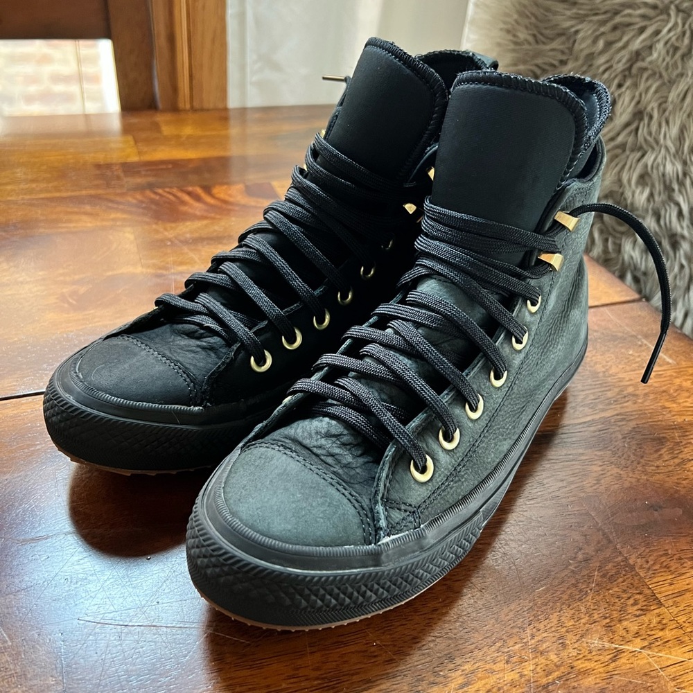 Converse high top WATERPROOF - layered. Black, Women’s size 9